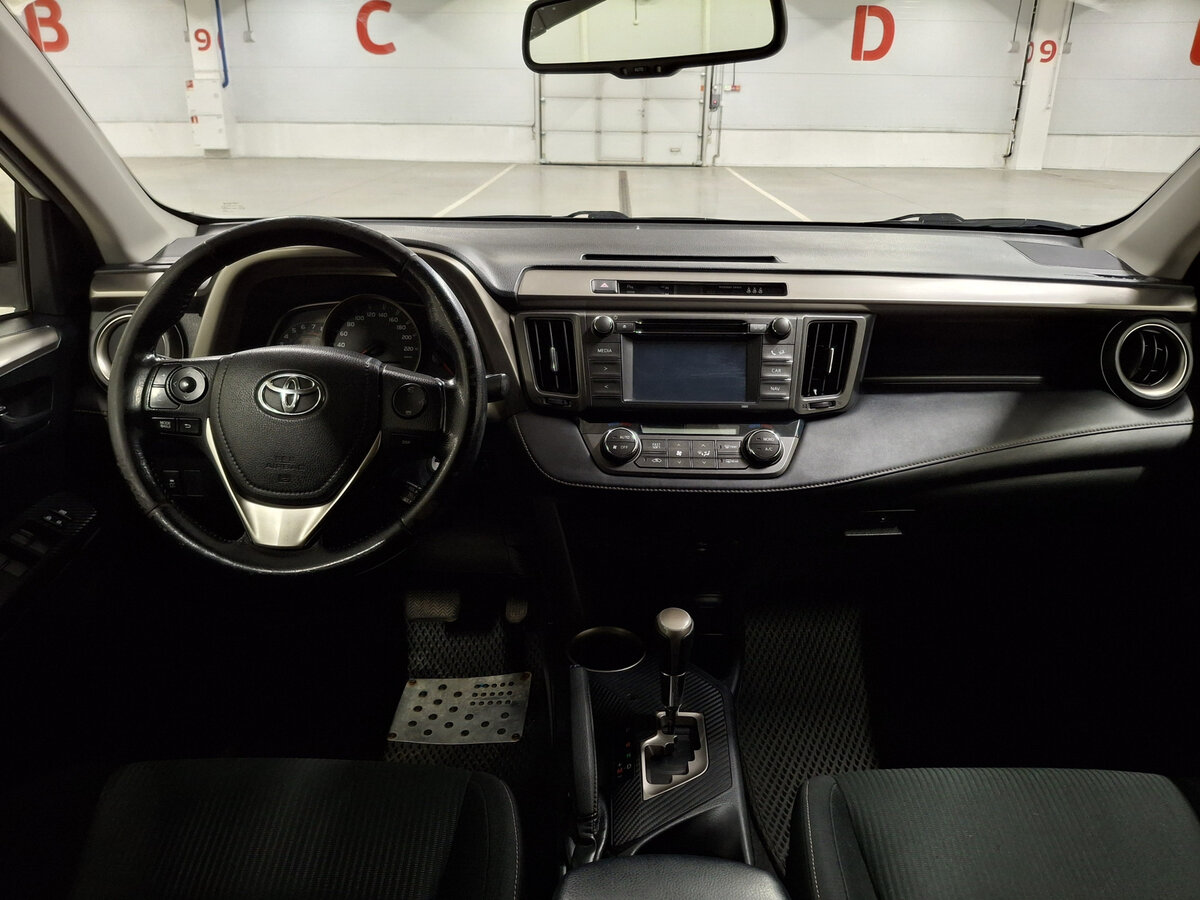 Toyota RAV4 IV (XA40), 2014 Фото №14