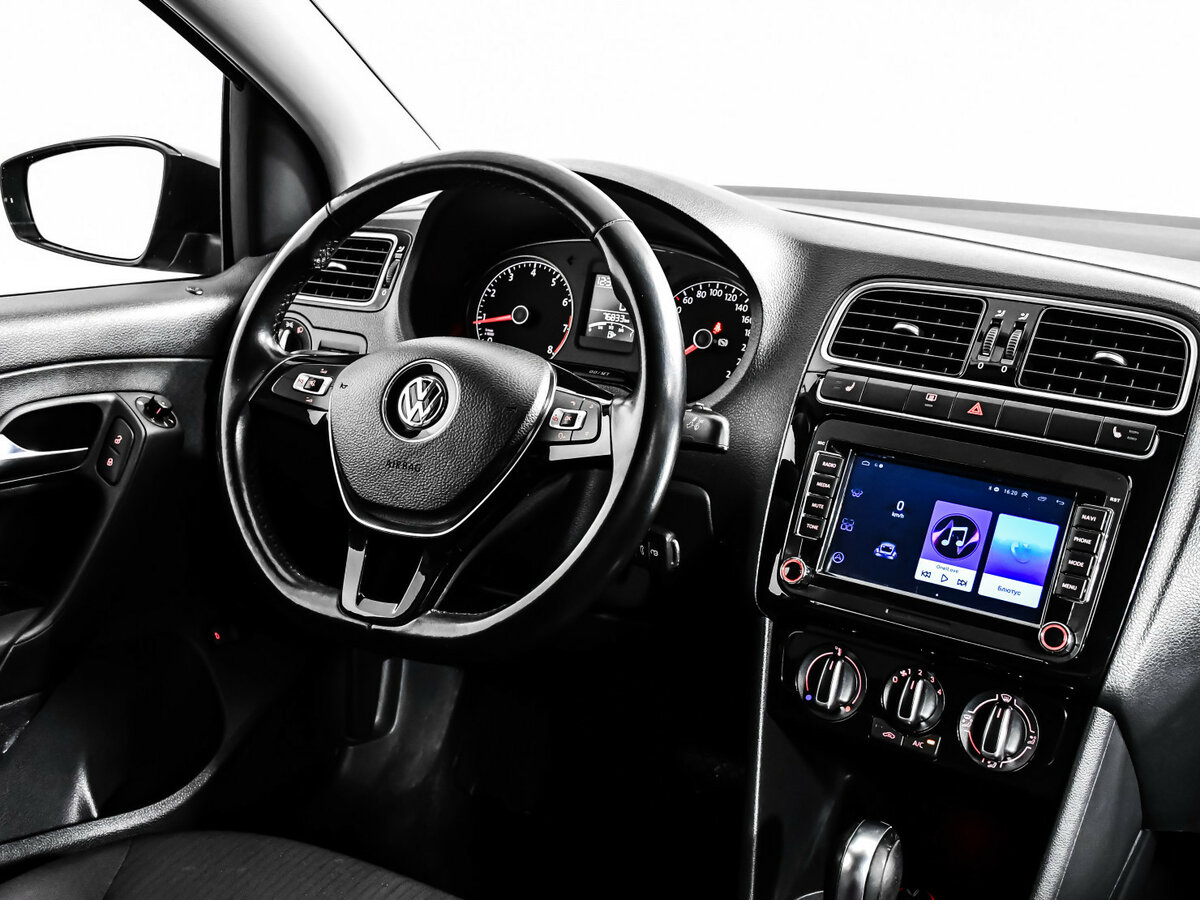 Volkswagen Polo V Рестайлинг, 2017 Фото №8