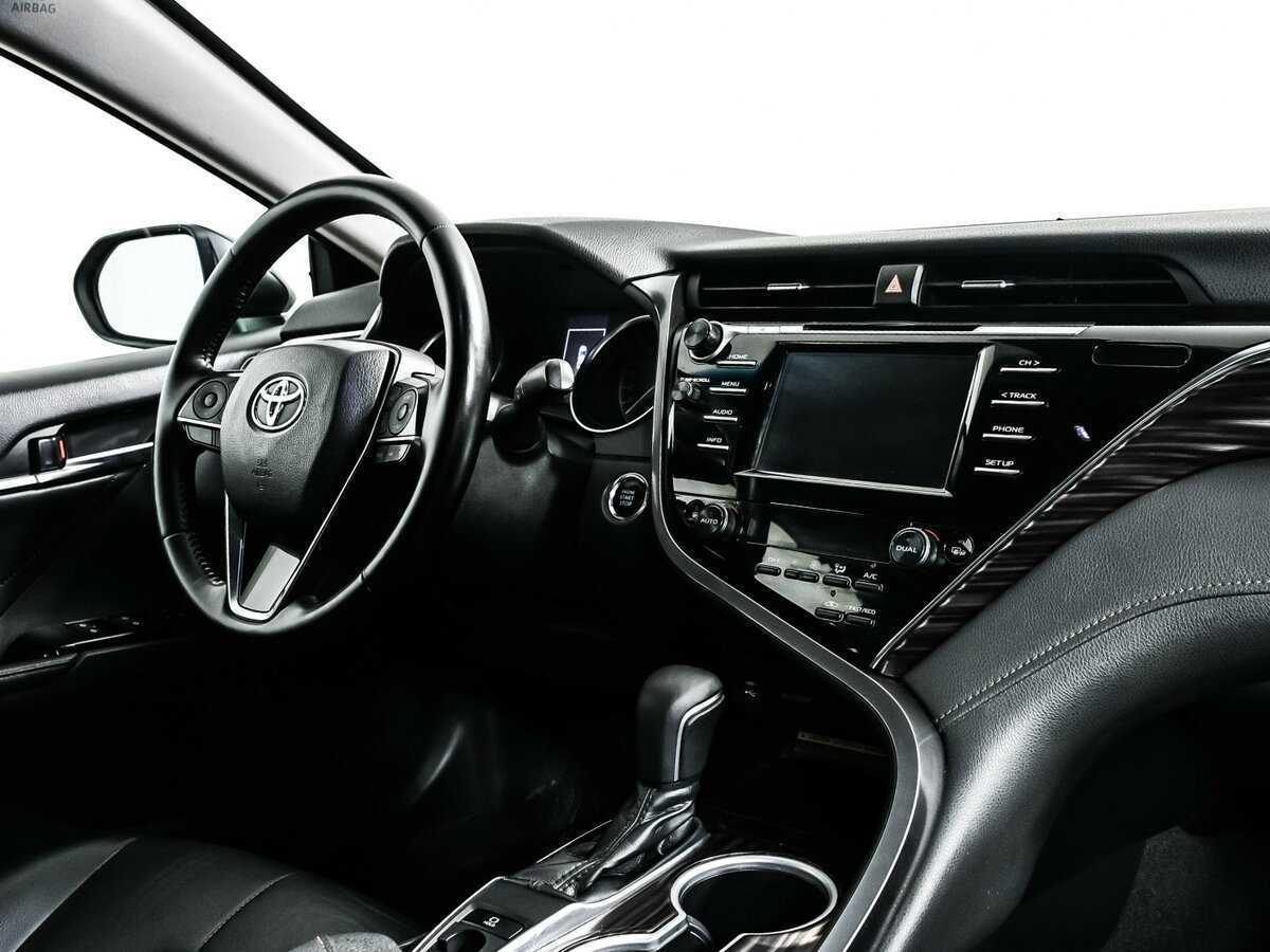 Toyota Camry, 2018 Фото №9