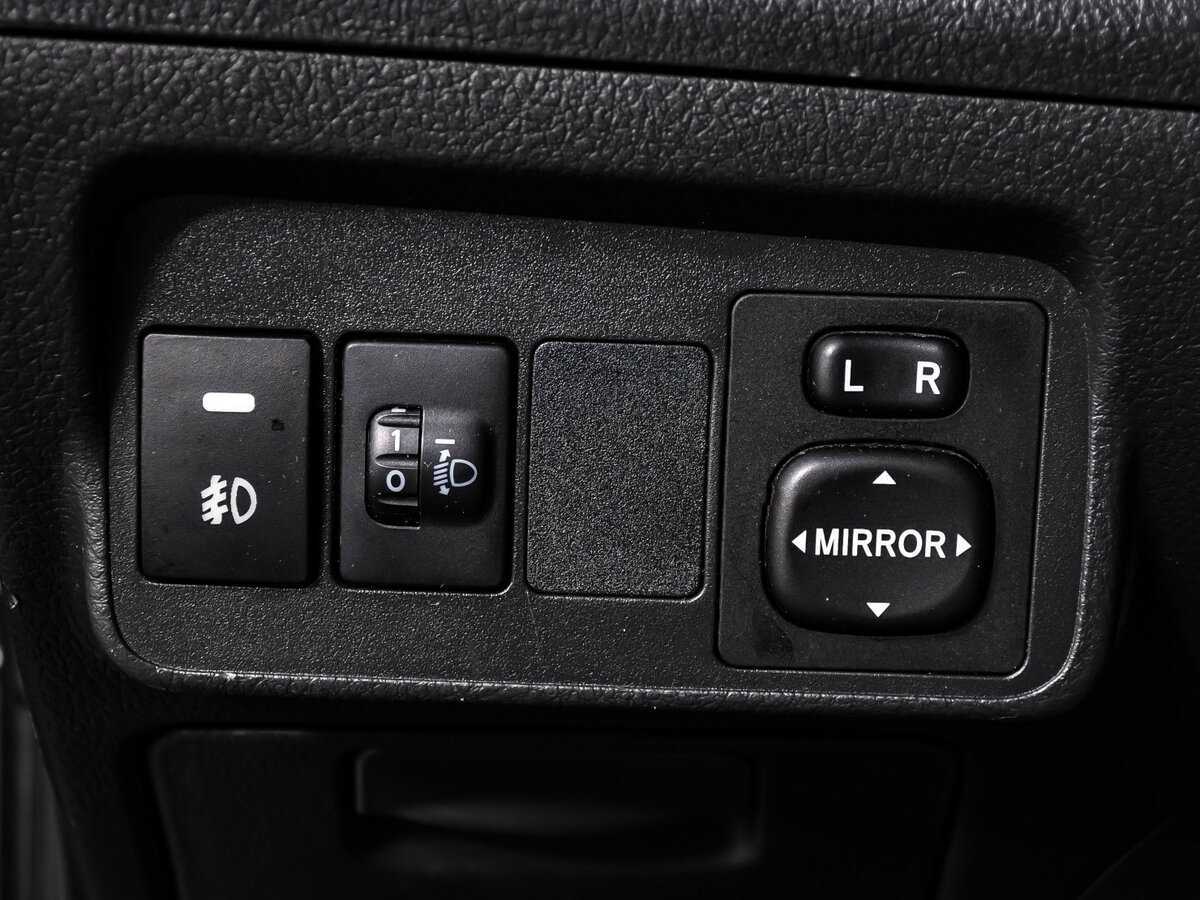 Toyota Corolla, 2012 Фото №14