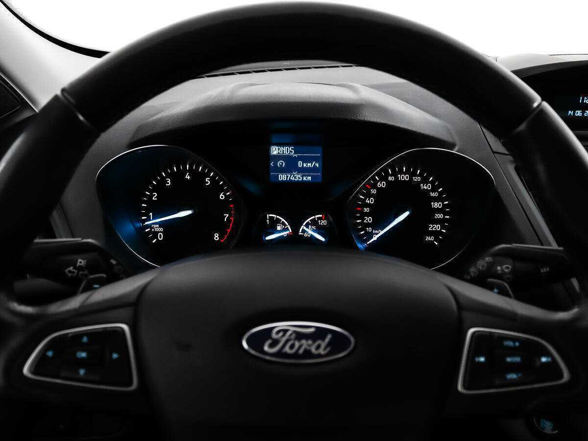 Ford Kuga, 2018 Фото №16