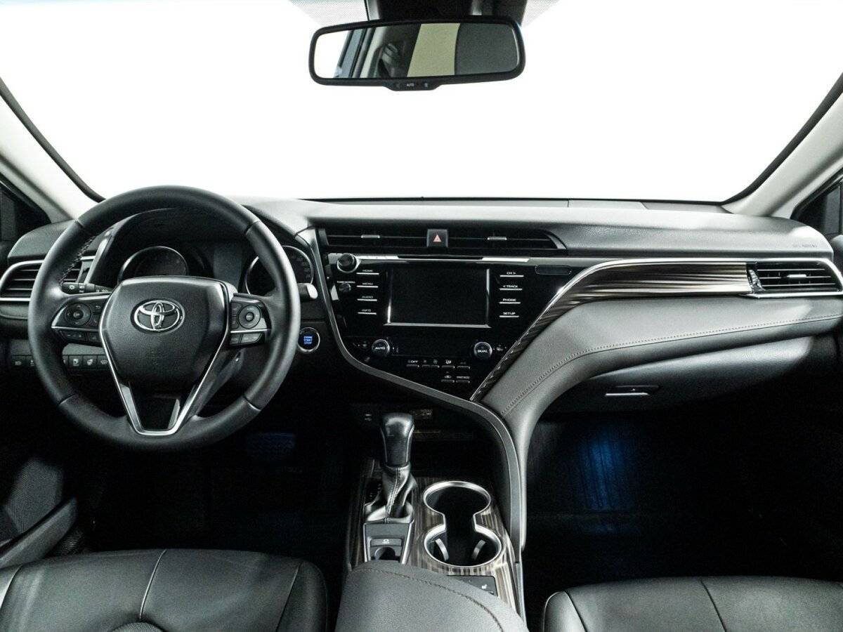 Toyota Camry, 2019 Фото №13