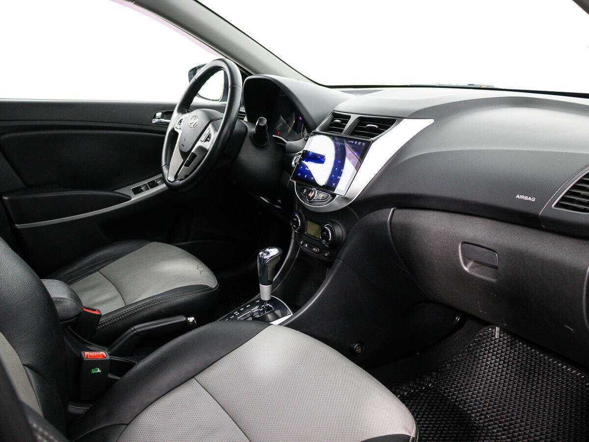 Hyundai Solaris, 2012 Фото №9