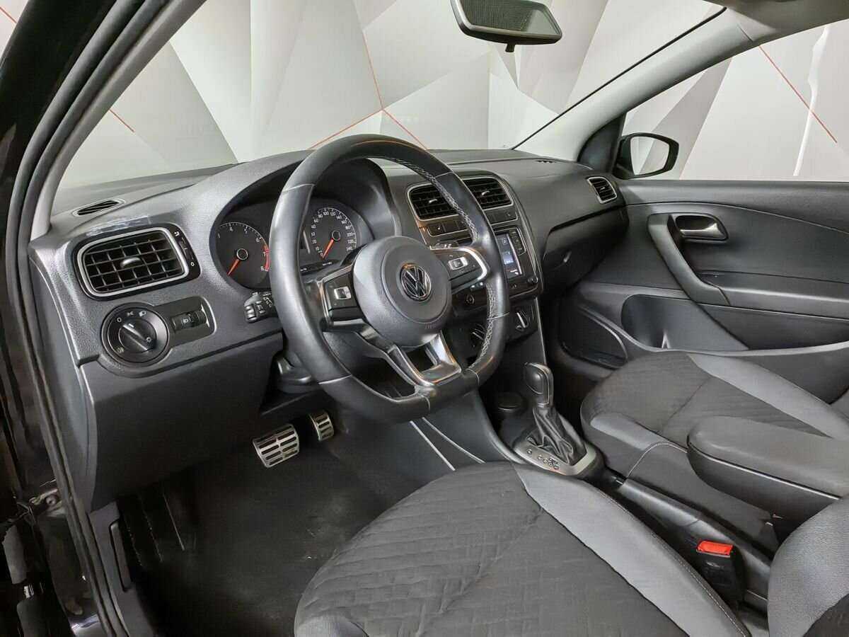 Volkswagen Polo, 2018 Фото №14
