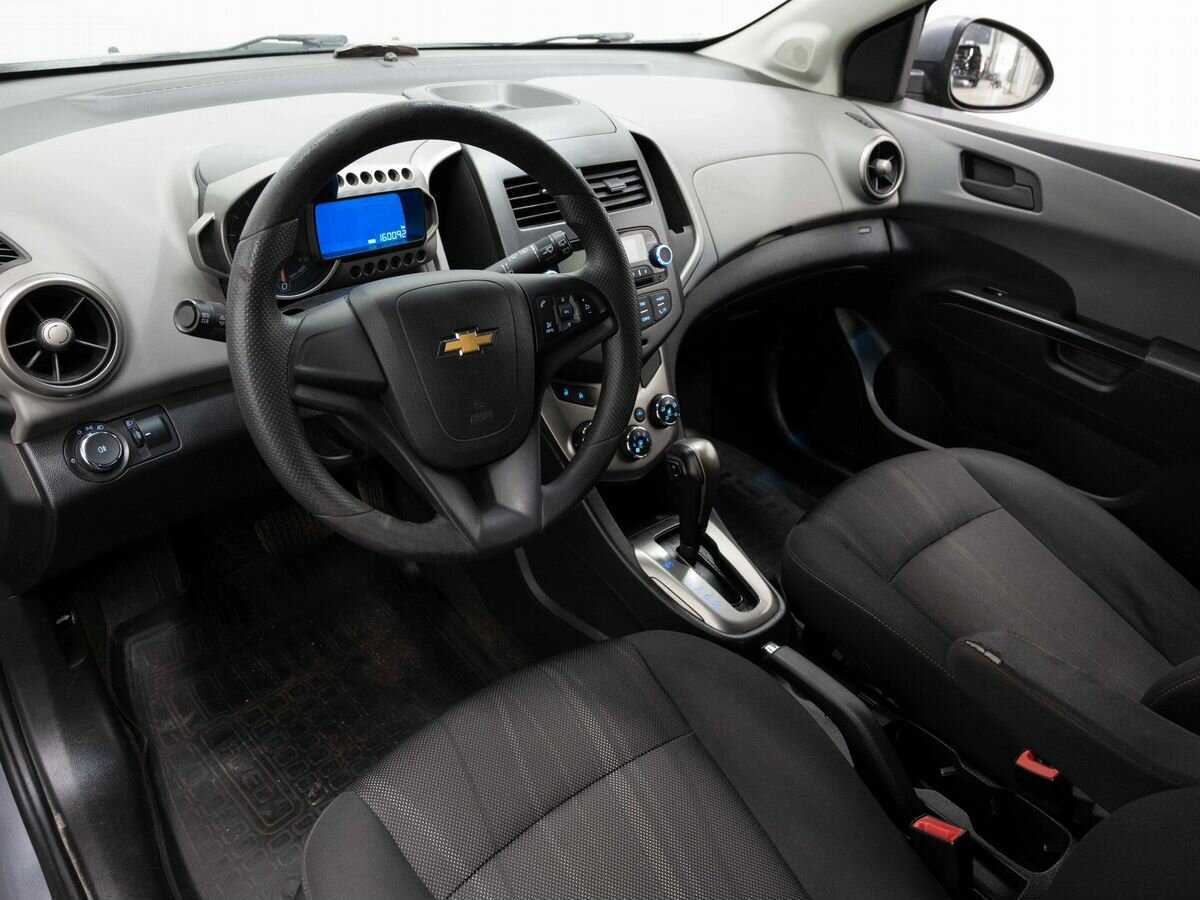 Chevrolet Aveo, 2014 Фото №8