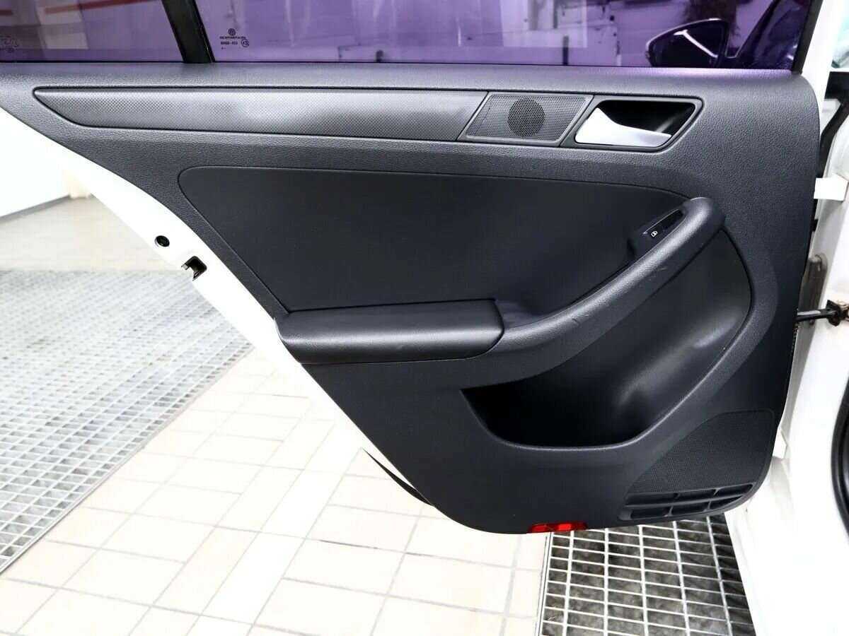 Volkswagen Jetta, 2013 Фото №13