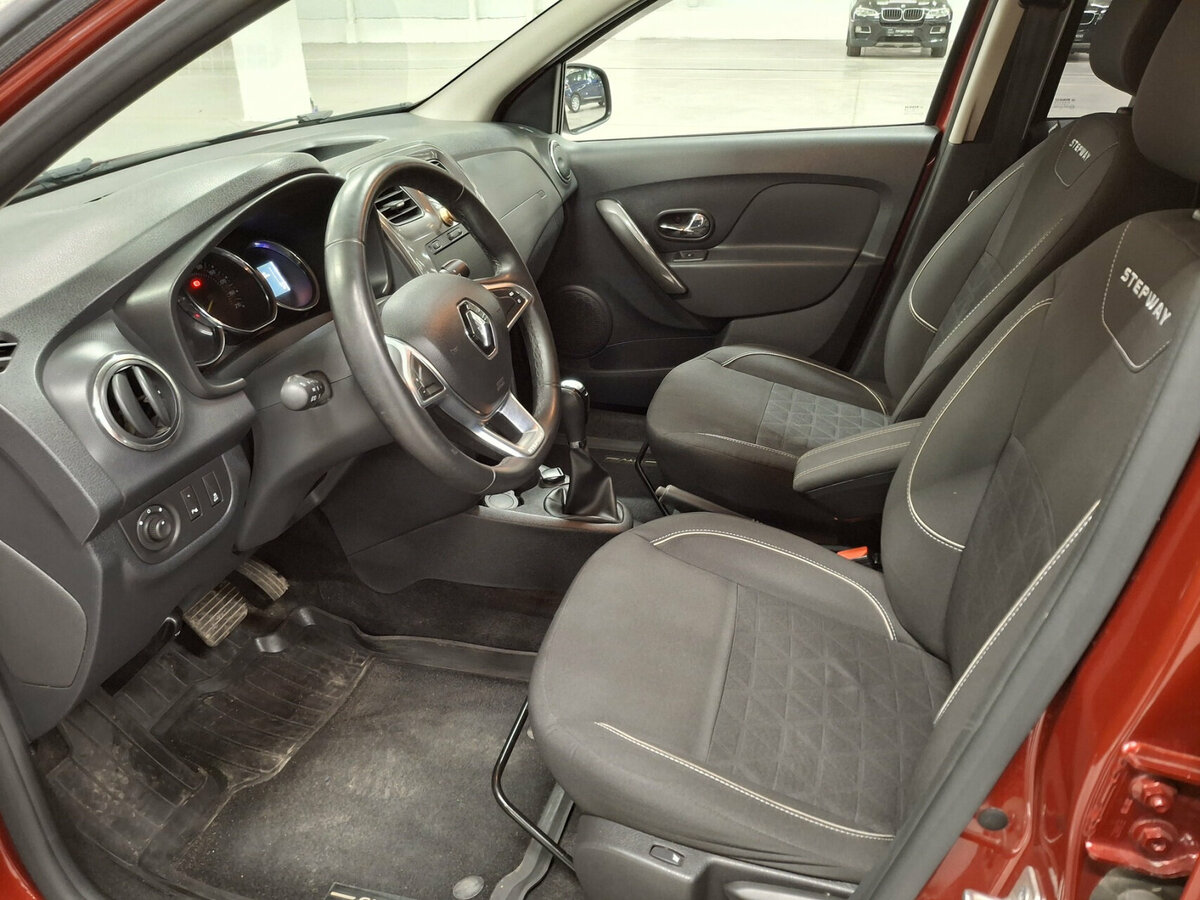 Renault Sandero Stepway II Рестайлинг, 2018 Фото №16