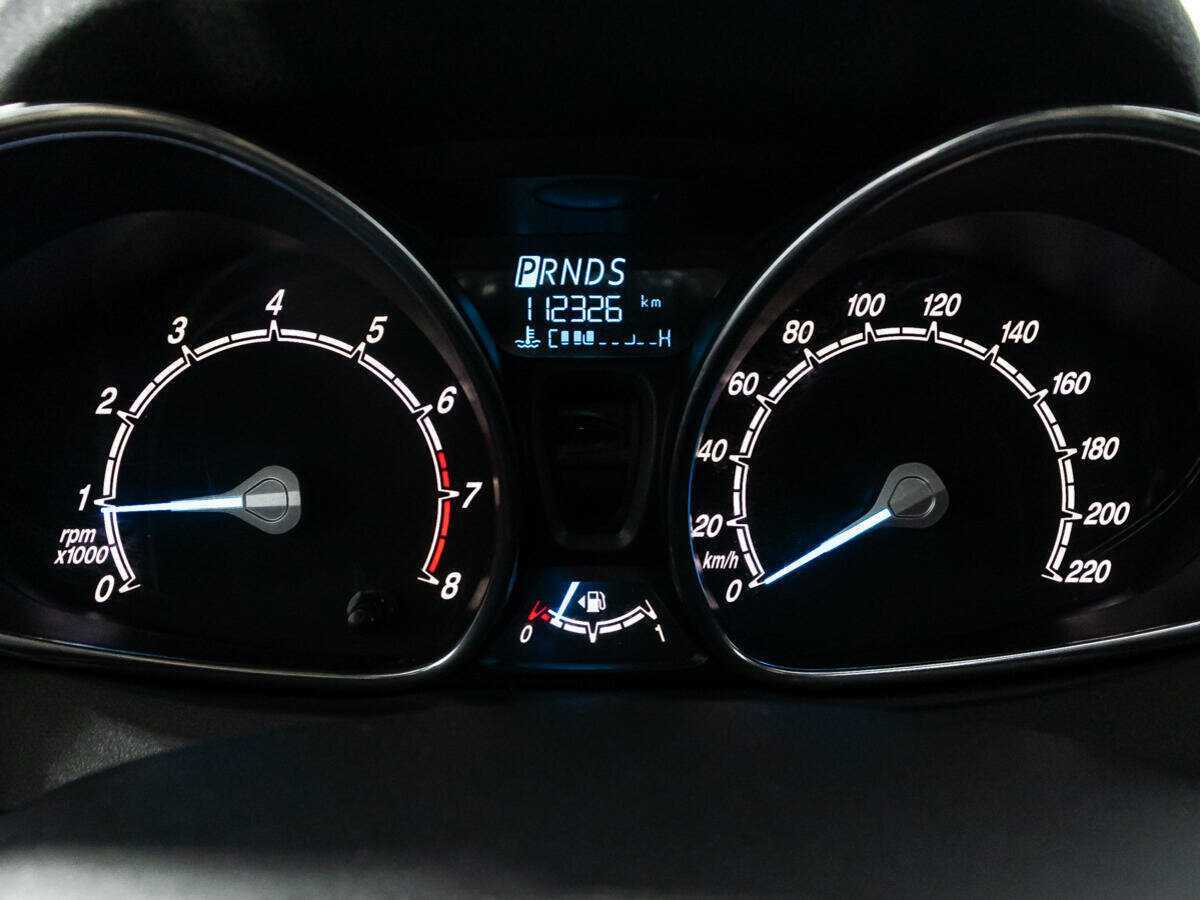 Ford Fiesta, 2016 Фото №12