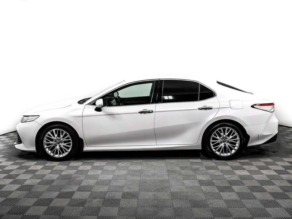 Toyota Camry, 2019 Фото №8
