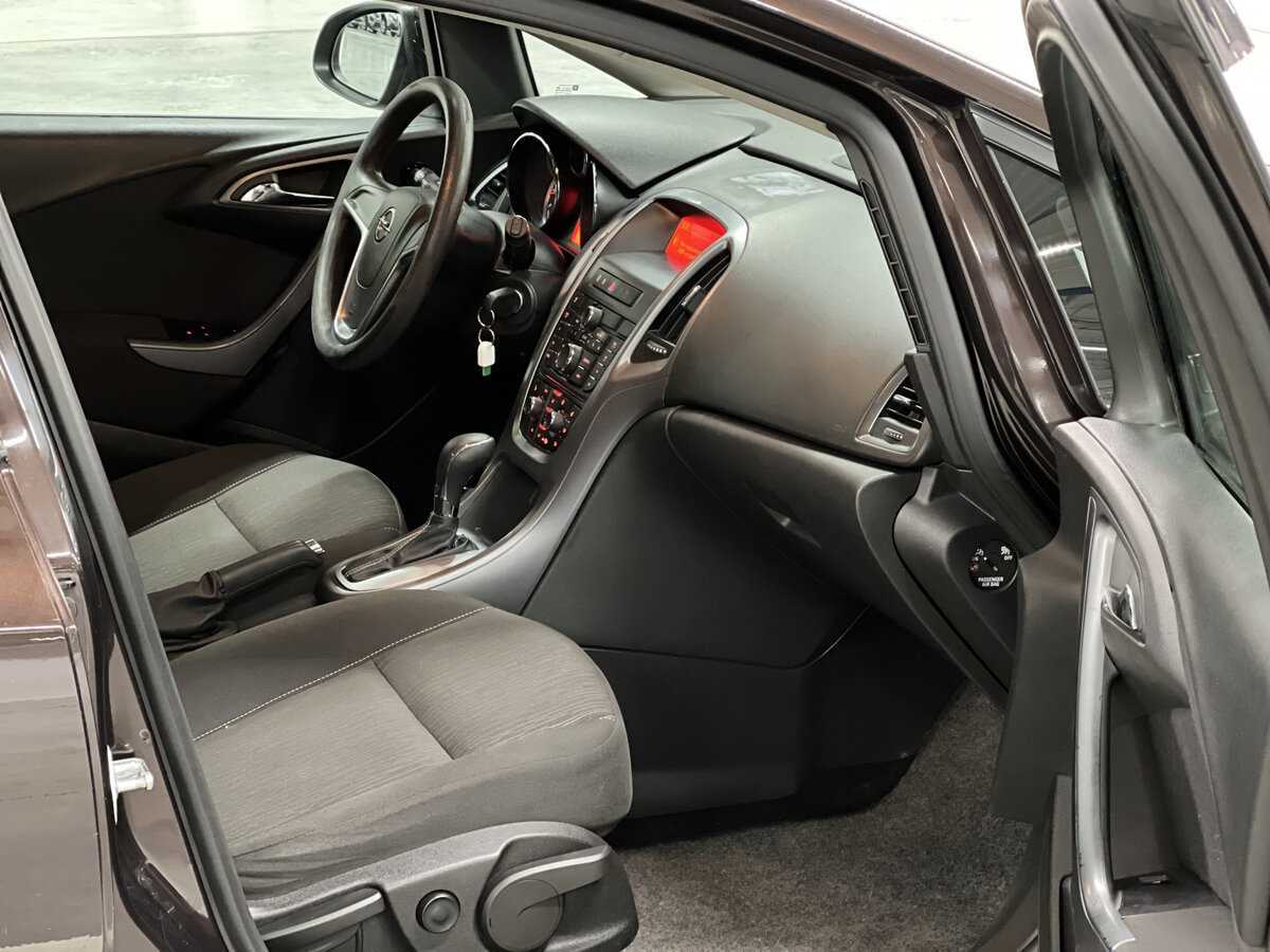 Opel Astra, 2013 Фото №11