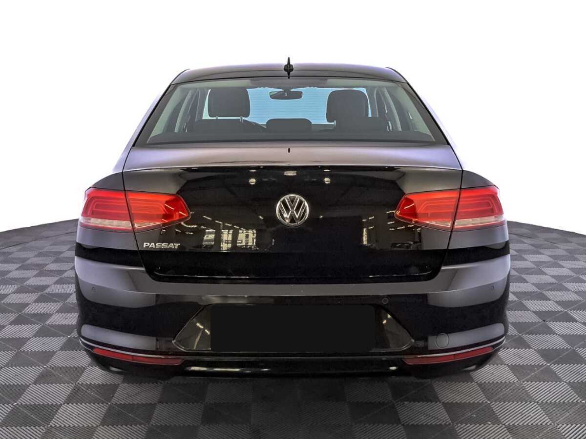 Volkswagen Passat, 2018 Фото №6