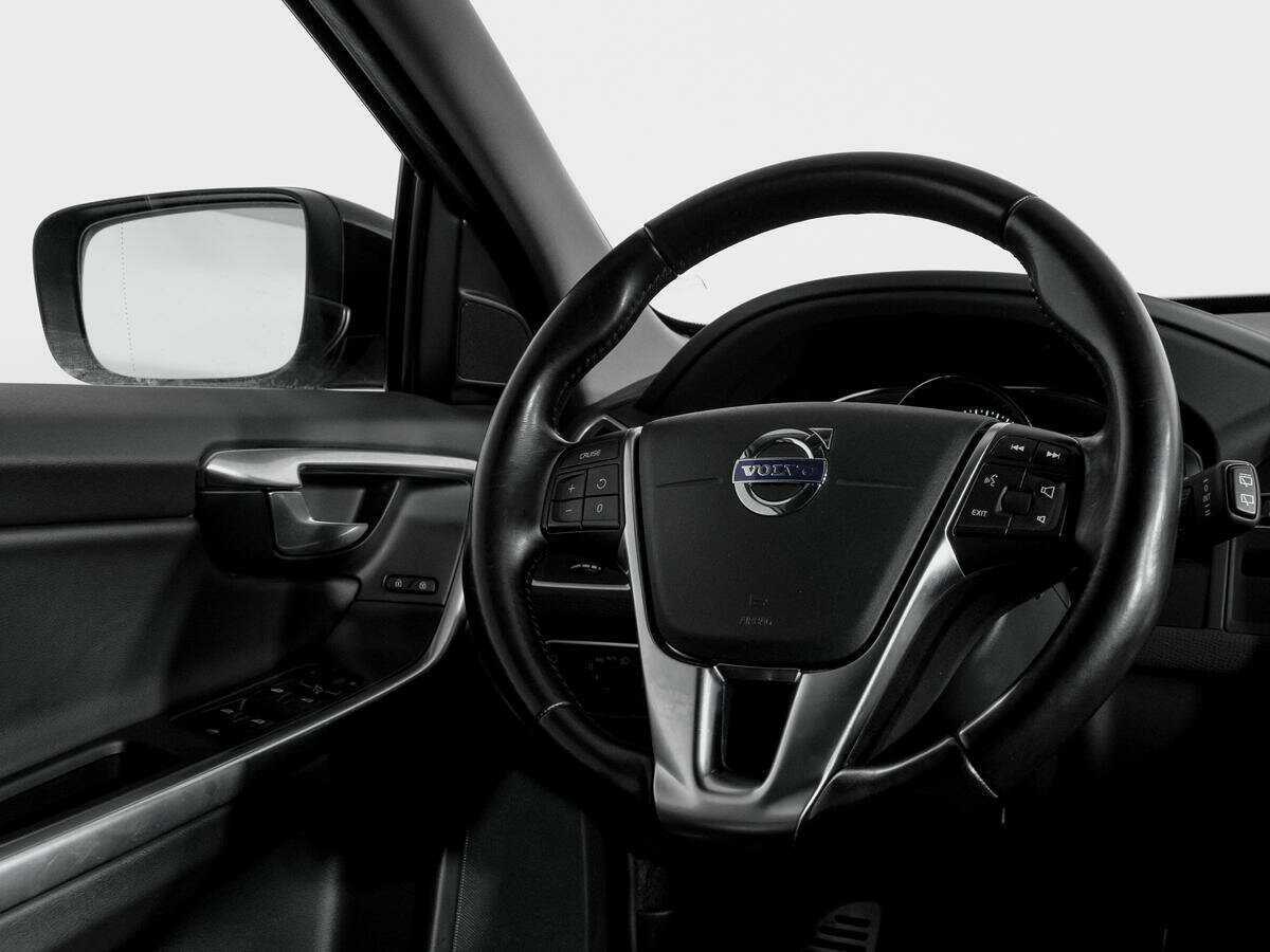 Volvo XC60, 2016 Фото №13