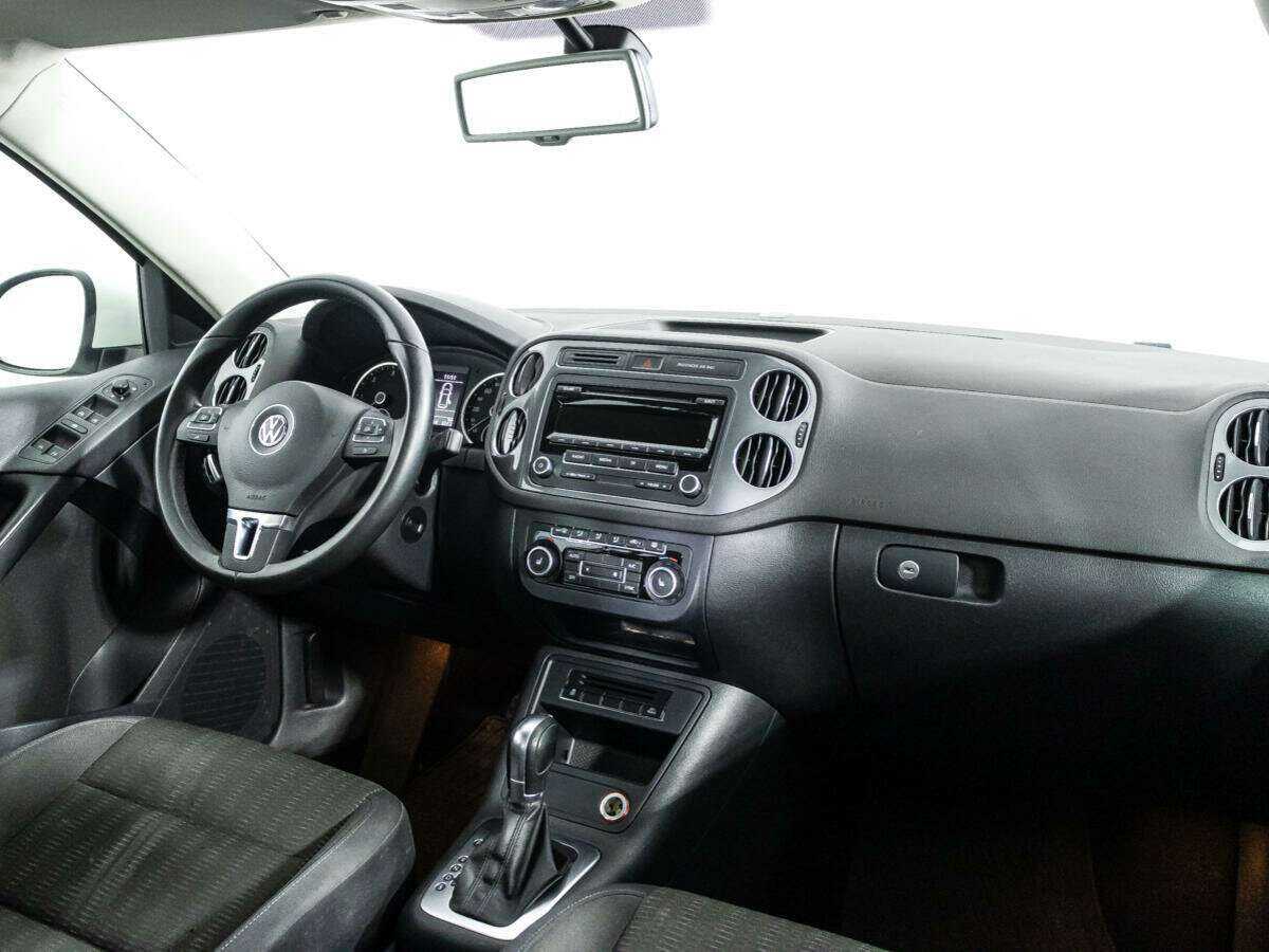 Volkswagen Tiguan, 2015 Фото №9