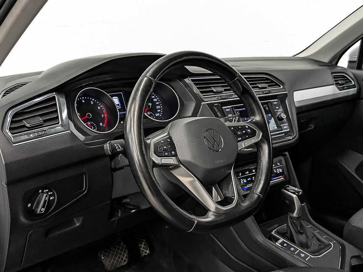 Volkswagen Tiguan, 2021 Фото №15