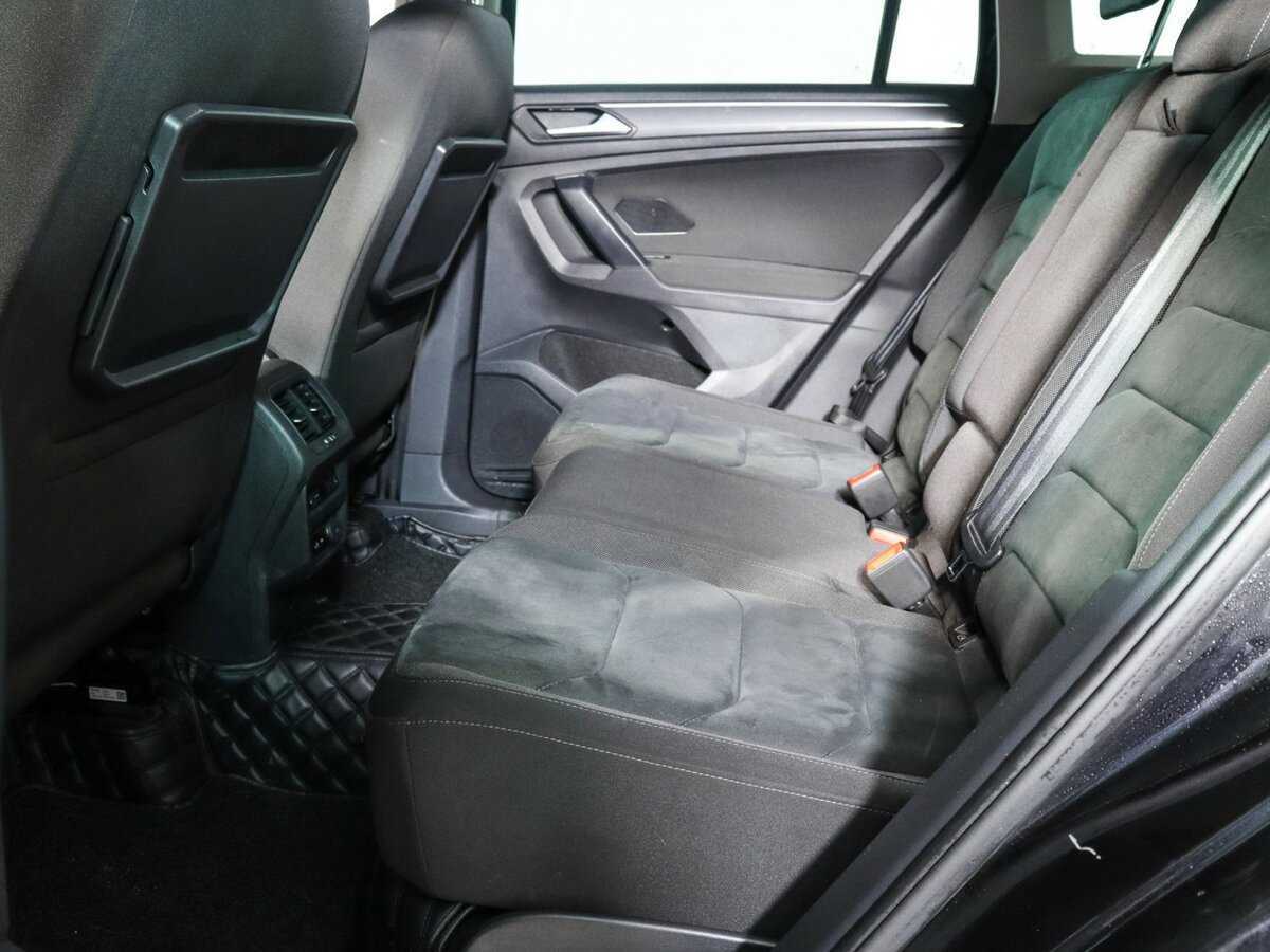 Volkswagen Tiguan, 2020 Фото №7