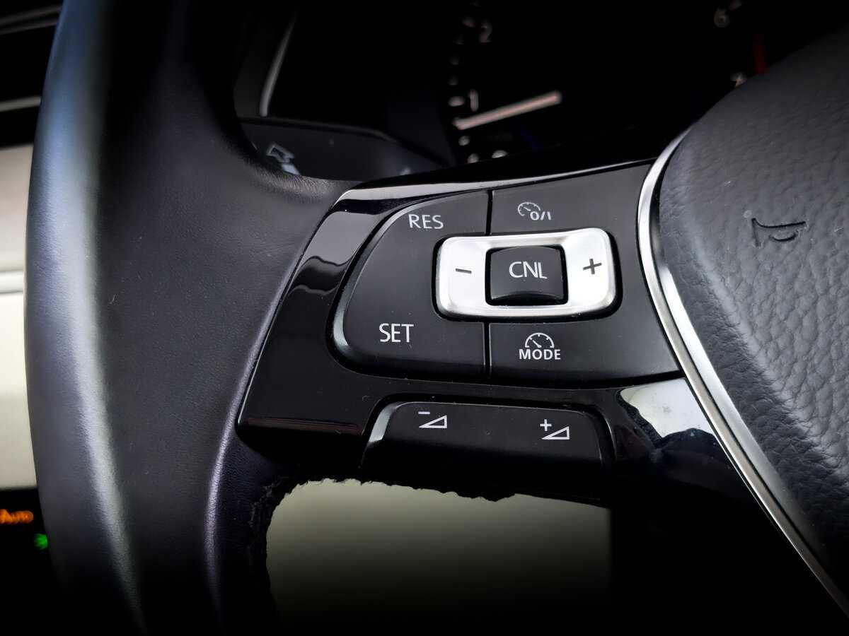 Volkswagen Passat, 2017 Фото №28