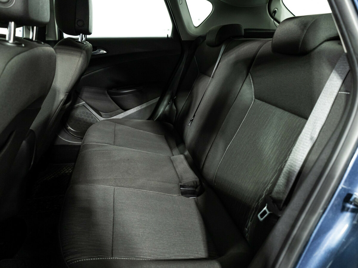 Opel Astra J Рестайлинг, 2013 Фото №10