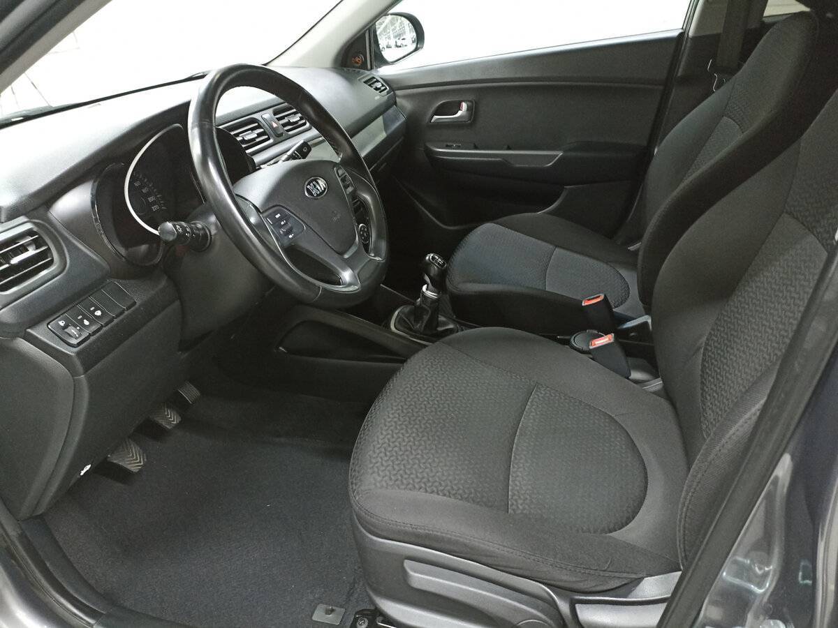Kia Rio, 2016 Фото №15