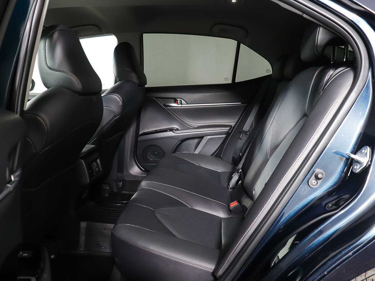 Toyota Camry, 2020 Фото №8