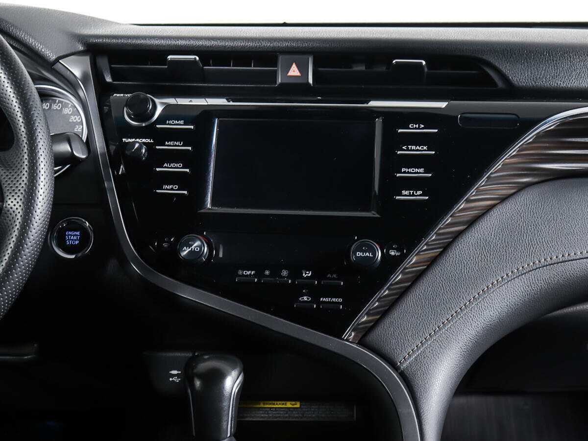 Toyota Camry, 2019 Фото №11