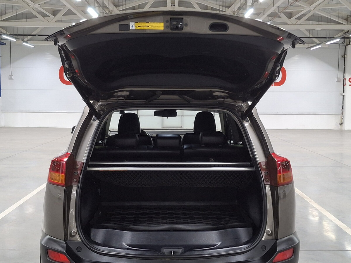 Toyota RAV4 IV (XA40), 2013 Фото №10