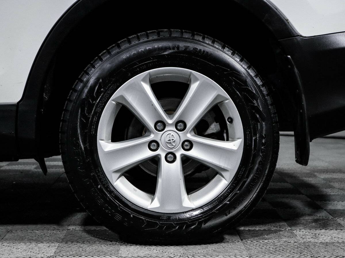 Toyota RAV4 IV (XA40), 2013 Фото №14