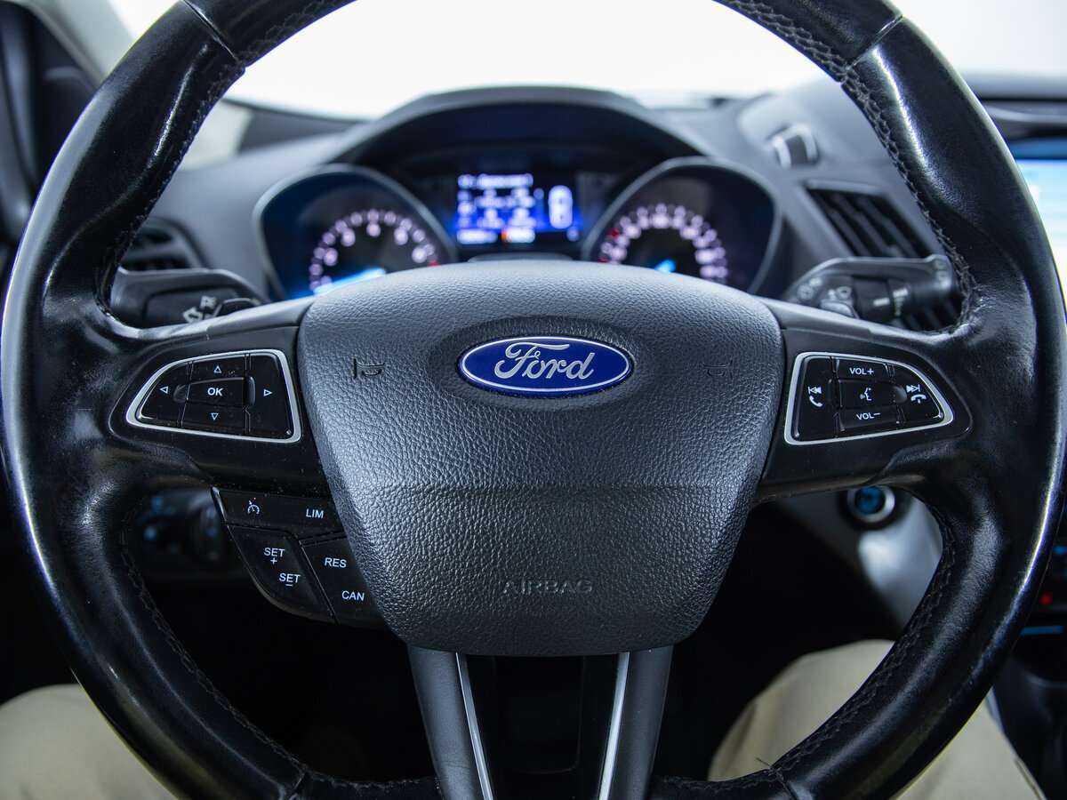 Ford Kuga, 2017 Фото №7