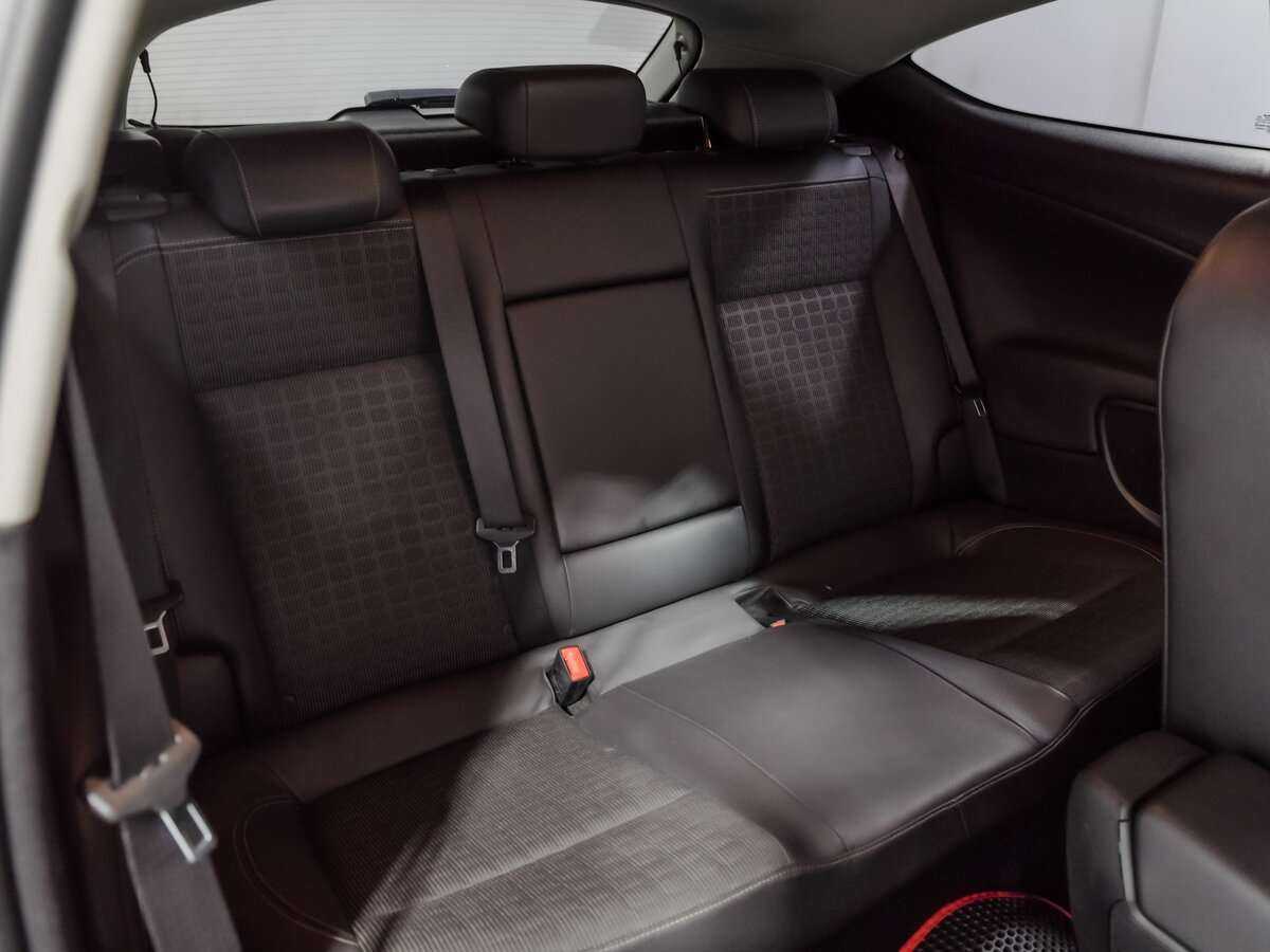 Opel Astra GTC, 2013 Фото №10