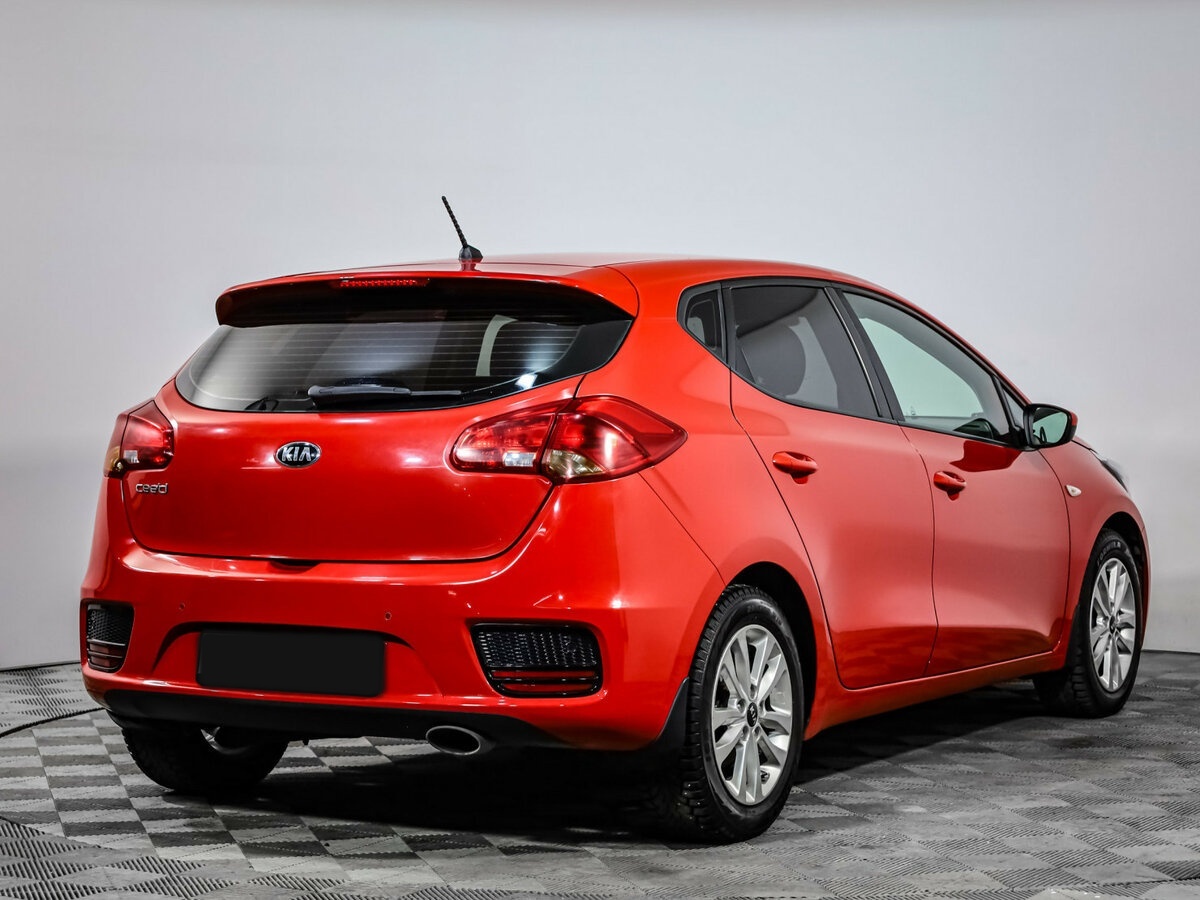 Kia Ceed II Рестайлинг, 2016 Фото №4