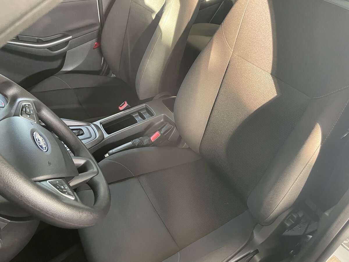 Ford Focus, 2018 Фото №13
