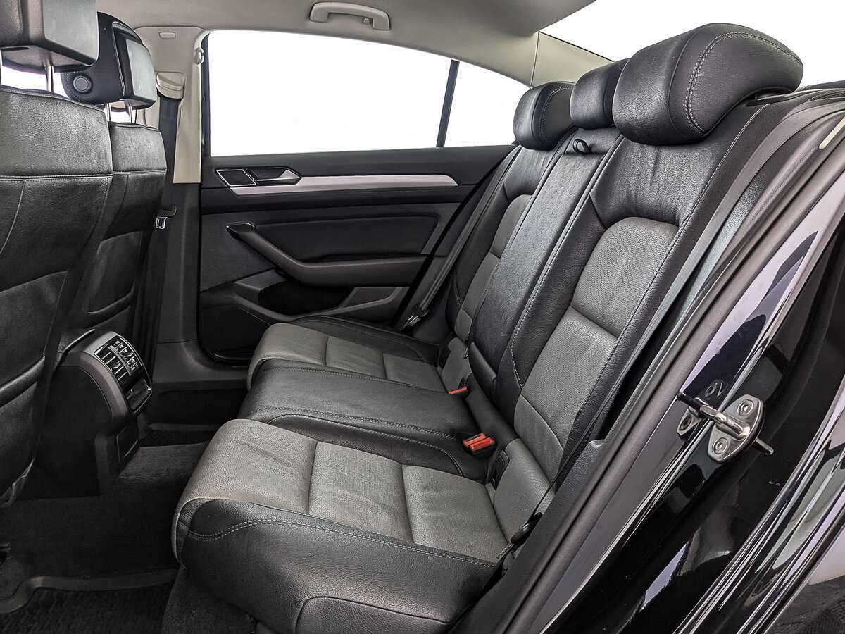 Volkswagen Passat, 2016 Фото №12