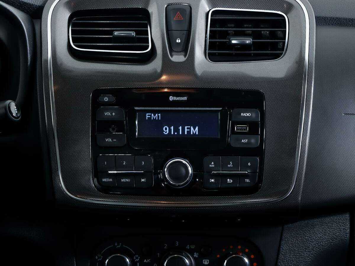 Renault Logan Stepway, 2020 Фото №12