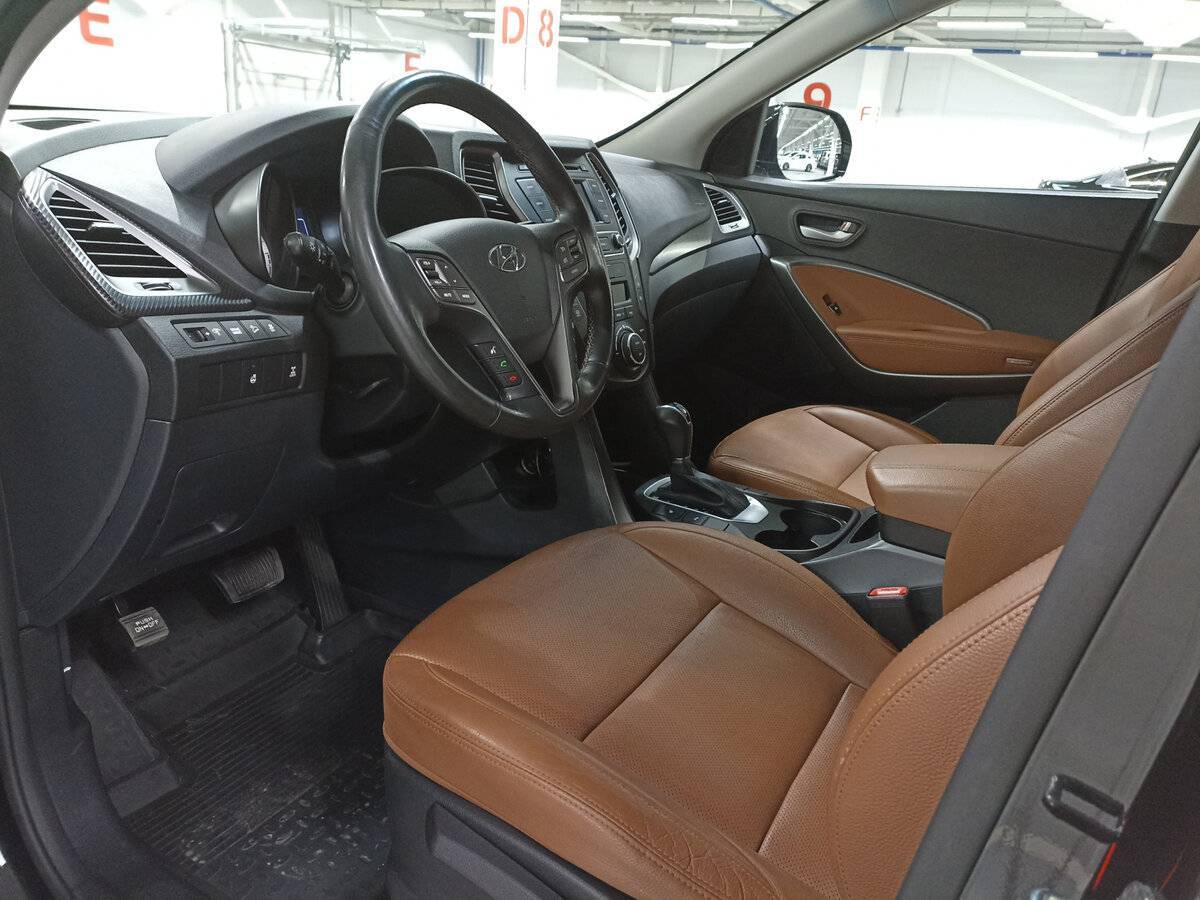 Hyundai Santa Fe, 2017 Фото №16
