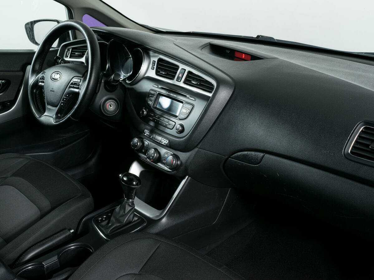 Kia Ceed, 2012 Фото №7