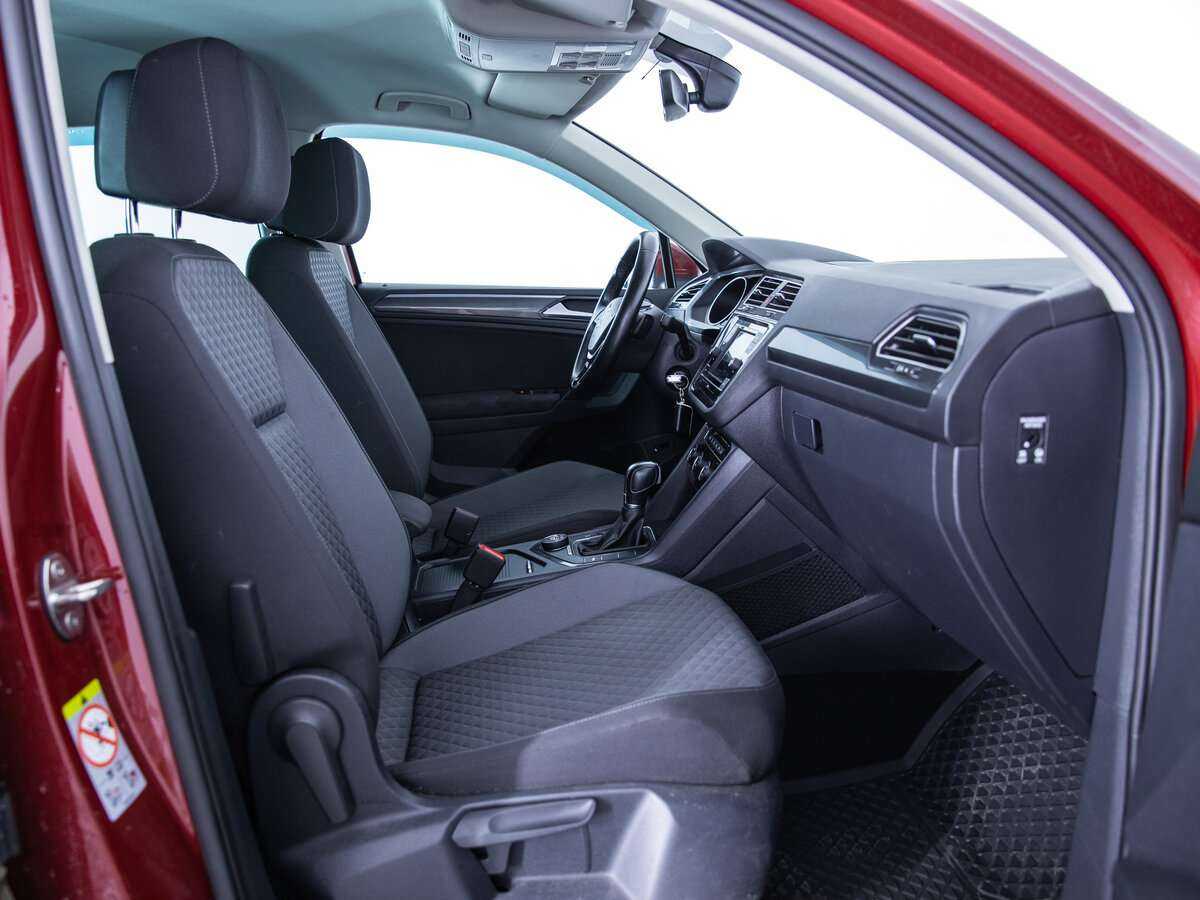 Volkswagen Tiguan, 2017 Фото №10
