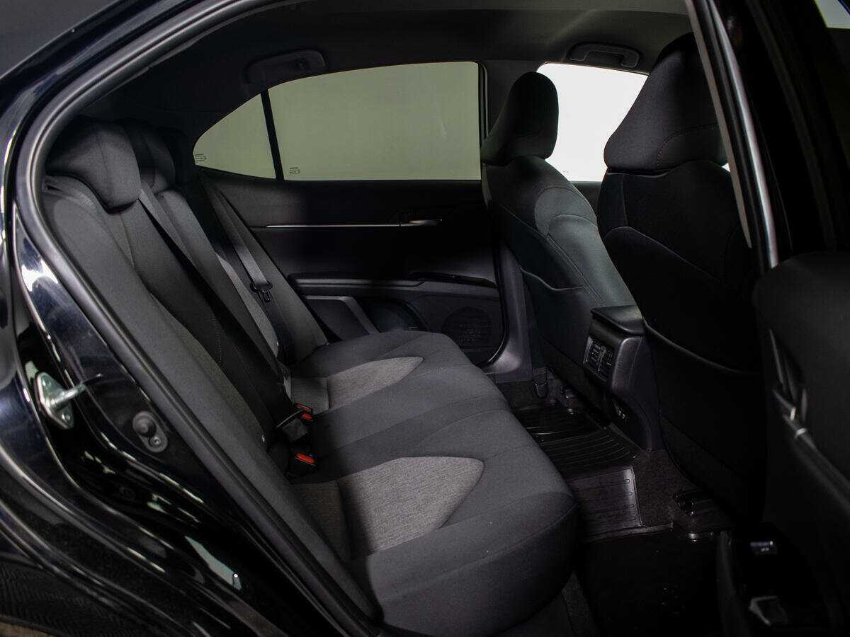 Toyota Camry, 2020 Фото №8