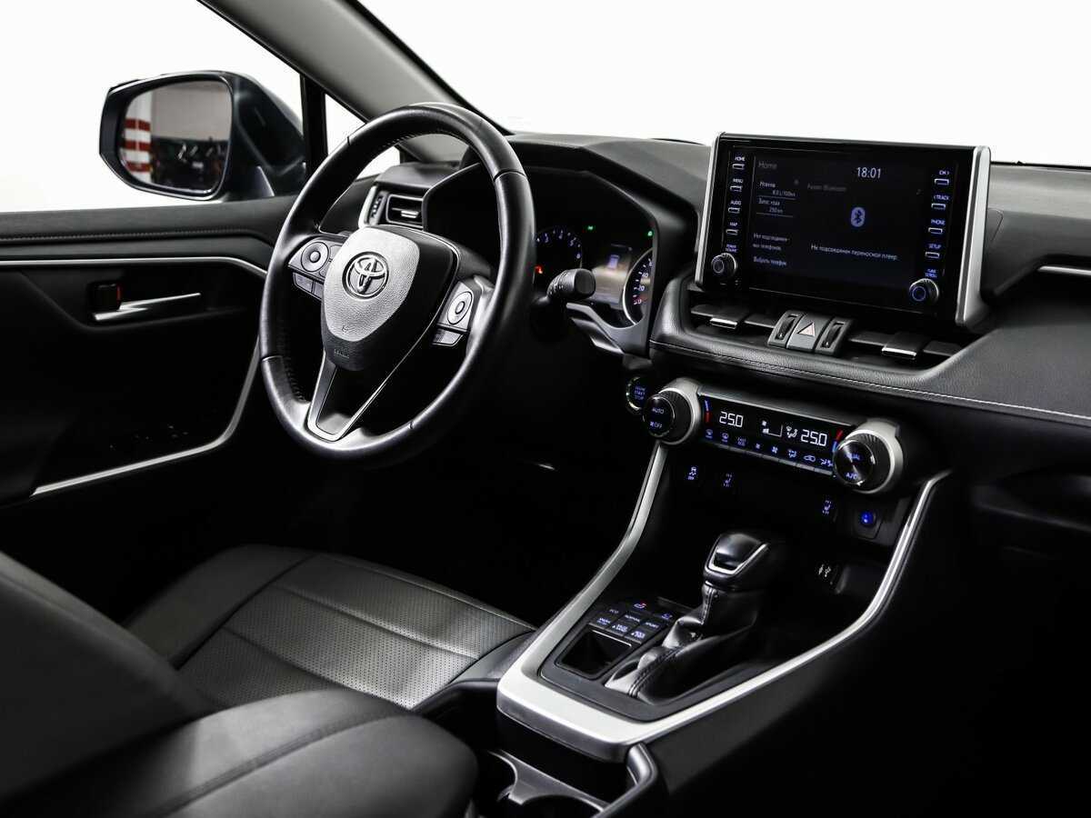 Toyota RAV4, 2020 Фото №9