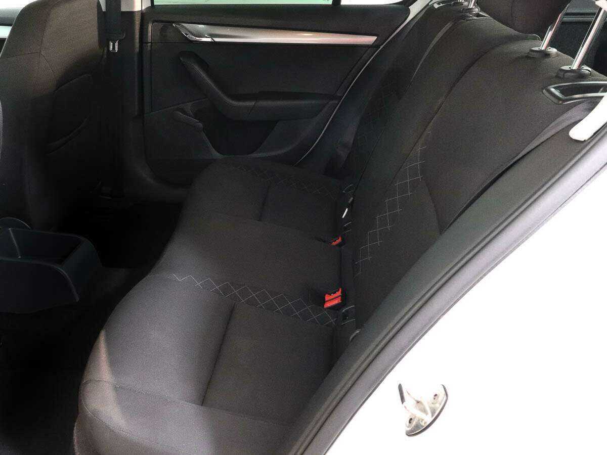 Skoda Octavia, 2018 Фото №7