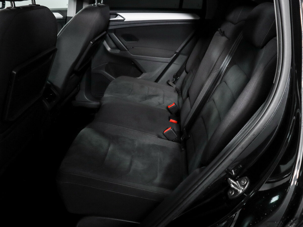 Volkswagen Tiguan II, 2018 Фото №8