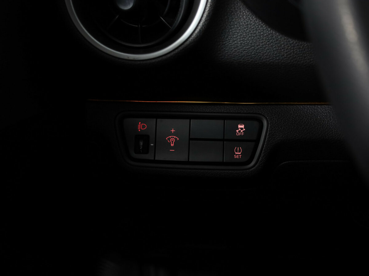 Kia Cerato IV, 2018 Фото №15