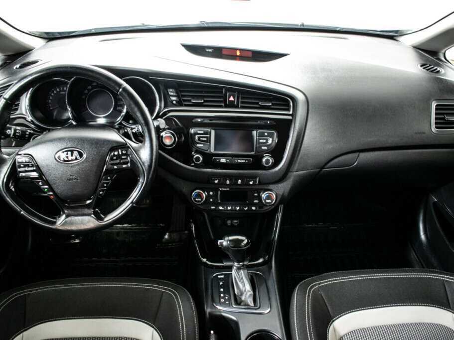 Kia Ceed, 2016 Фото №6