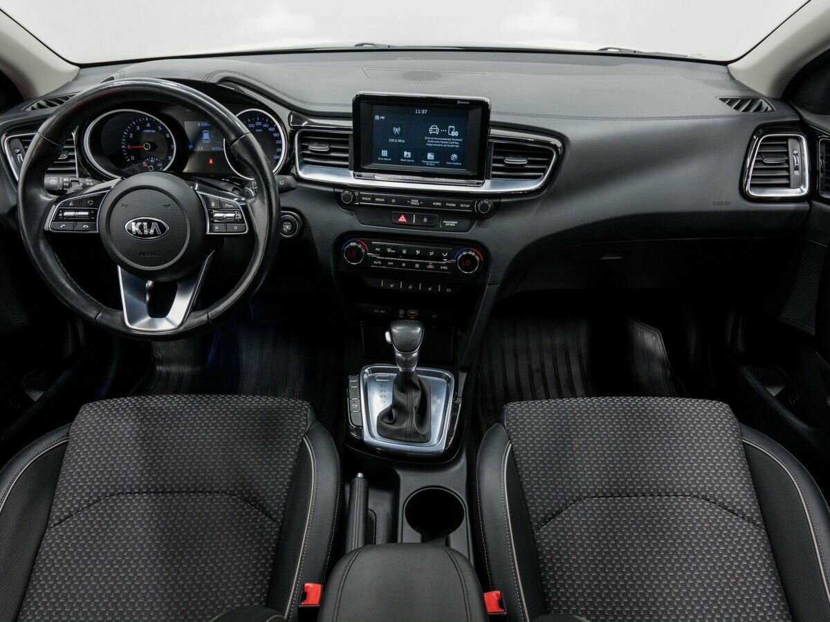 Kia Ceed, 2019 Фото №11
