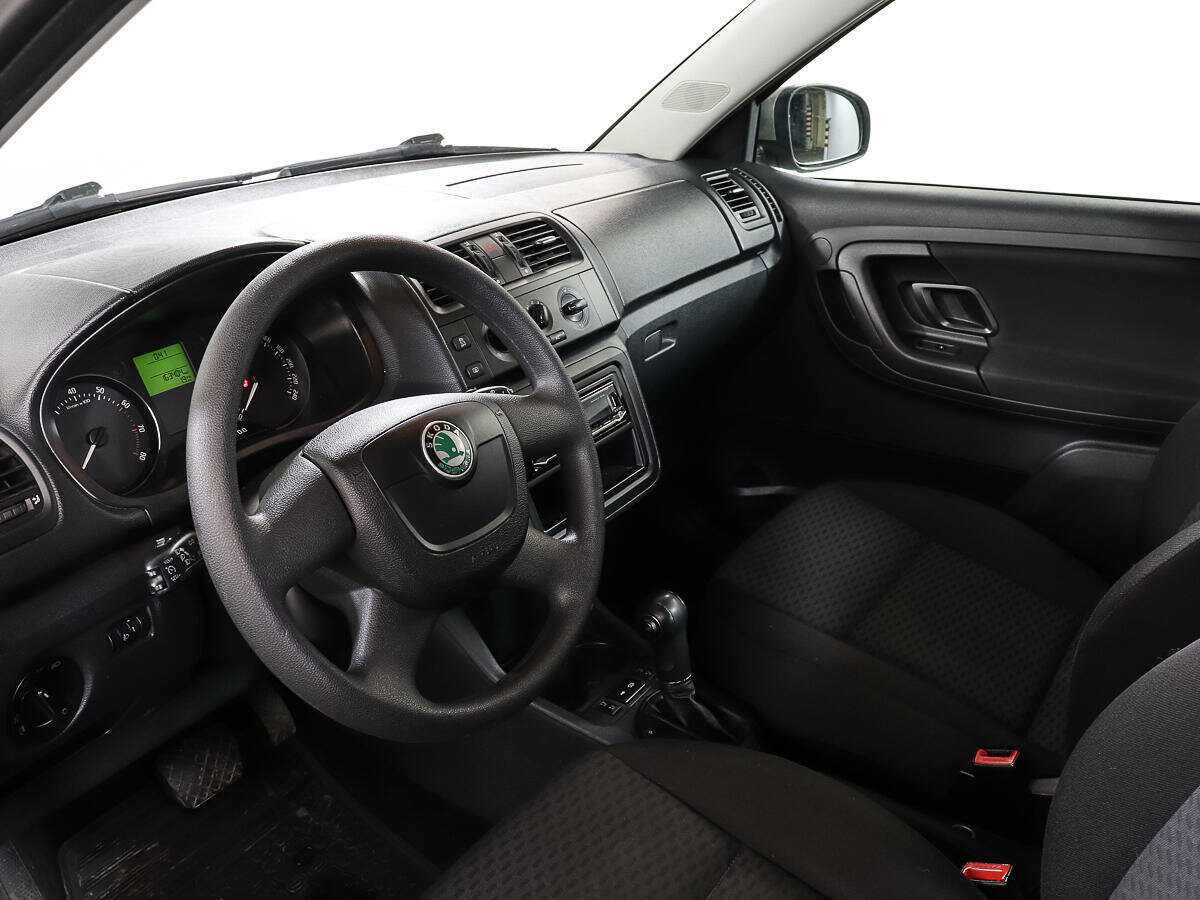 Skoda Fabia, 2012 Фото №13