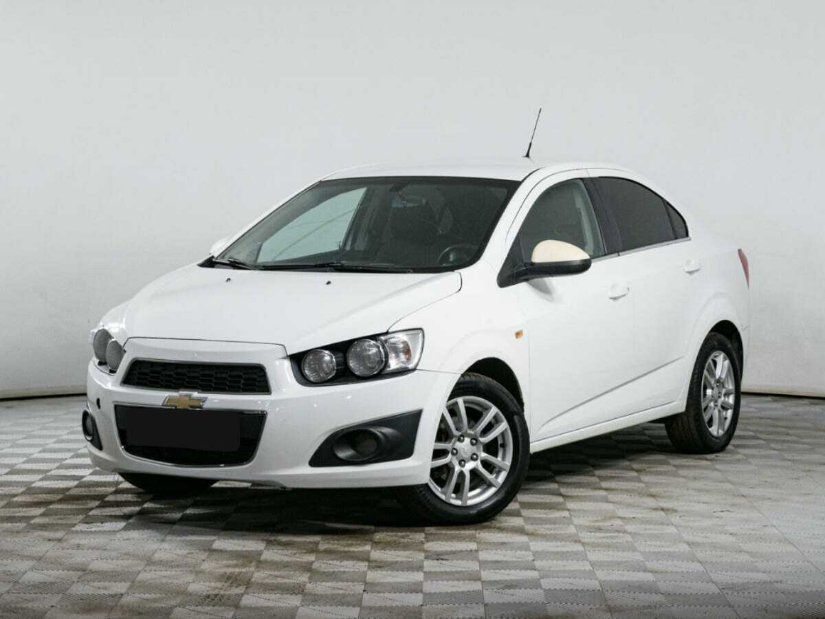Chevrolet Aveo, 2013 Фото №1