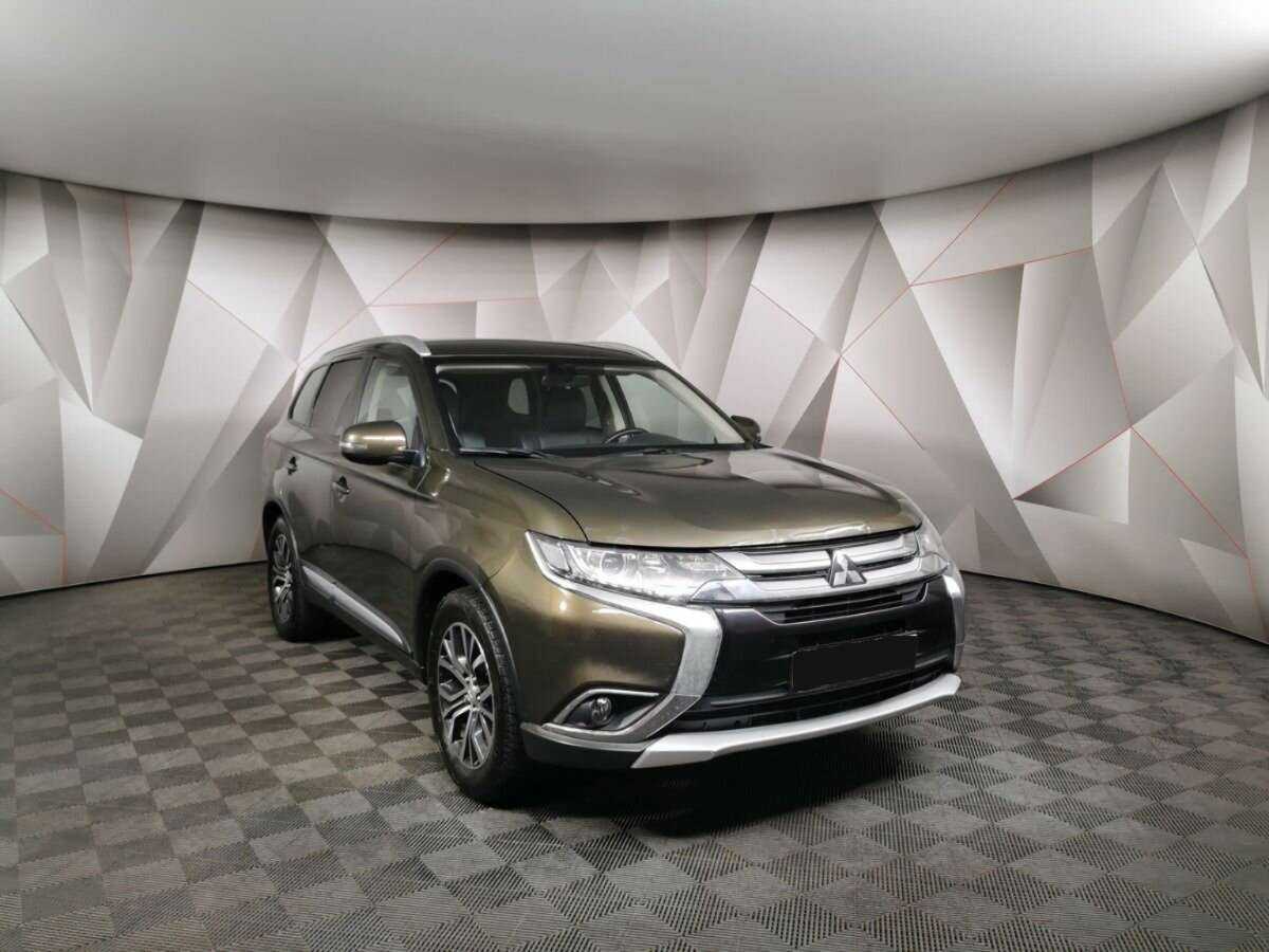 Mitsubishi Outlander, 2018 Фото №3