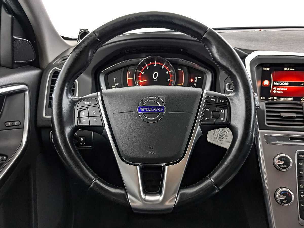 Volvo XC60, 2017 Фото №18