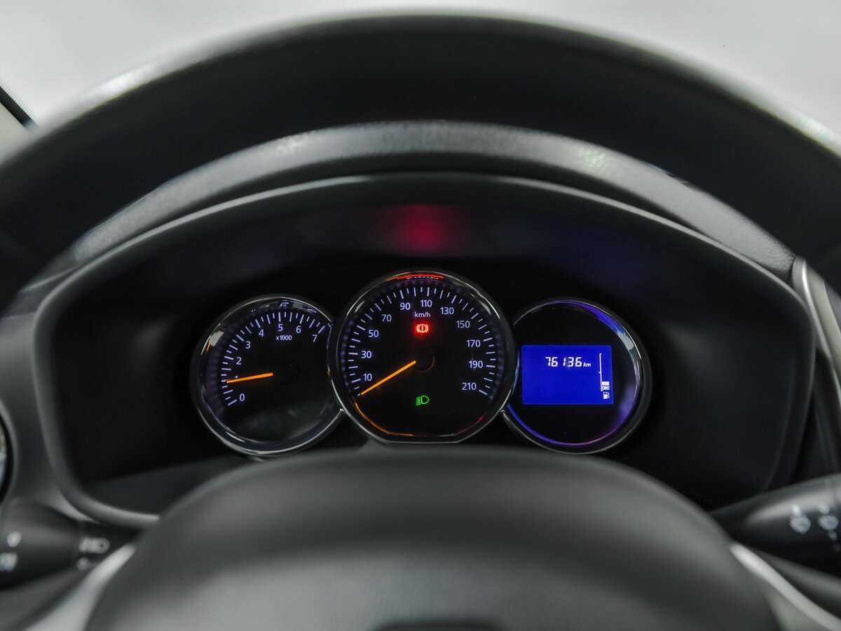 Renault Logan, 2018 Фото №7