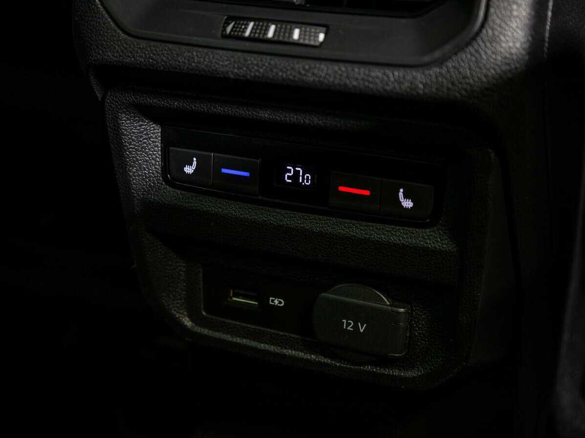 Volkswagen Tiguan L, 2019 Фото №17