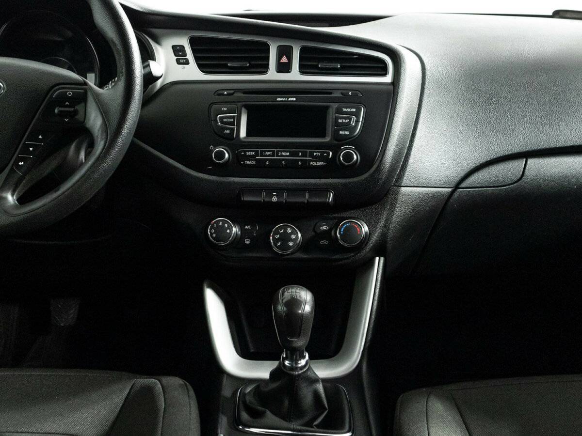 Kia Ceed, 2012 Фото №14