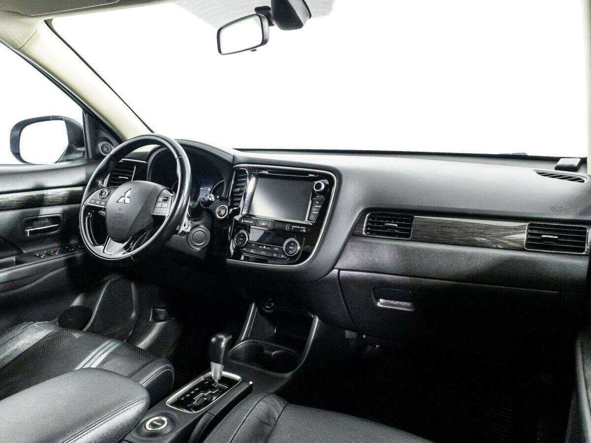 Mitsubishi Outlander, 2015 Фото №9